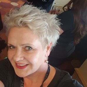 Meet your Posher, Siiri